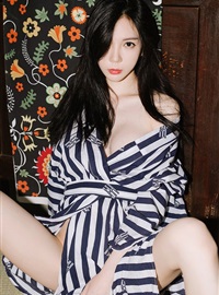 Korean girl model Kim white sling(4)